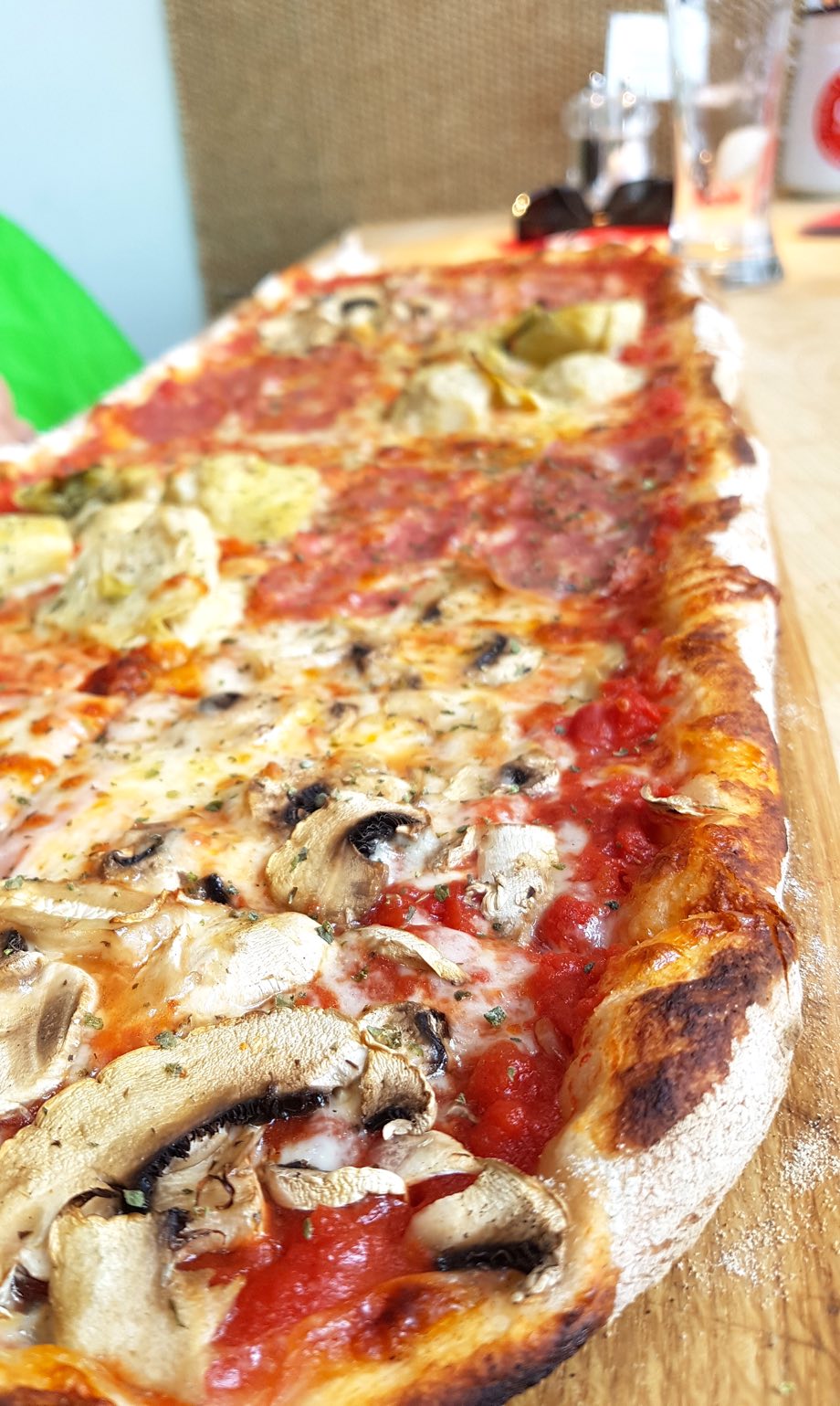 pizza 60 cm de long