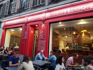 Lire la suite à propos de l’article Cantalou : bar à vins Strasbourg