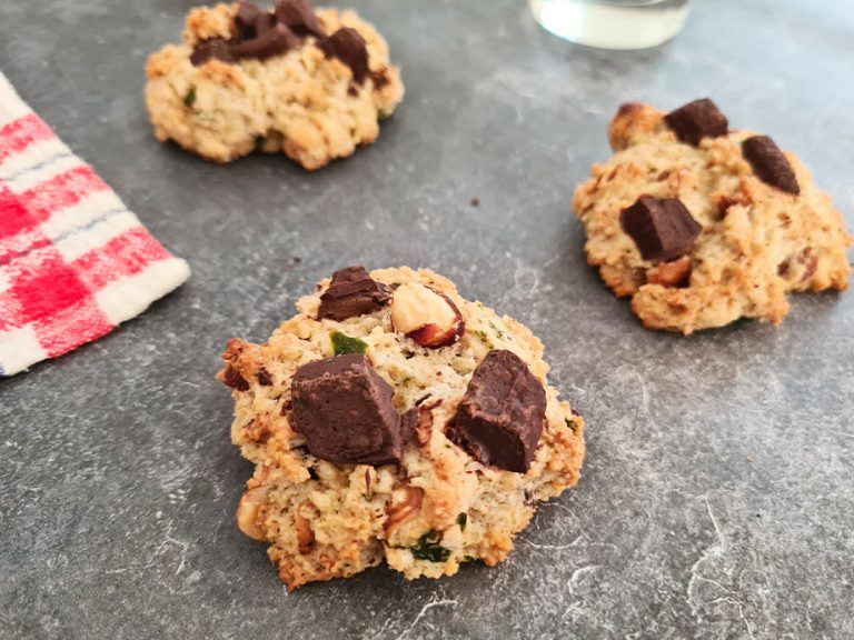 Lire la suite à propos de l’article Cookies vegan chocolat noisette courgette