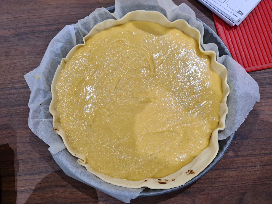 preparation-tarte-amandine-poire